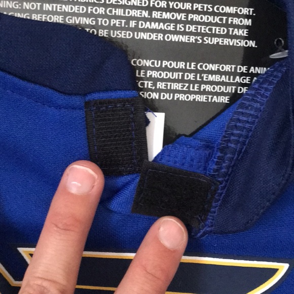 ⭐️NWT St. Louis Blues Pet Jerseys - Picture 10 of 11